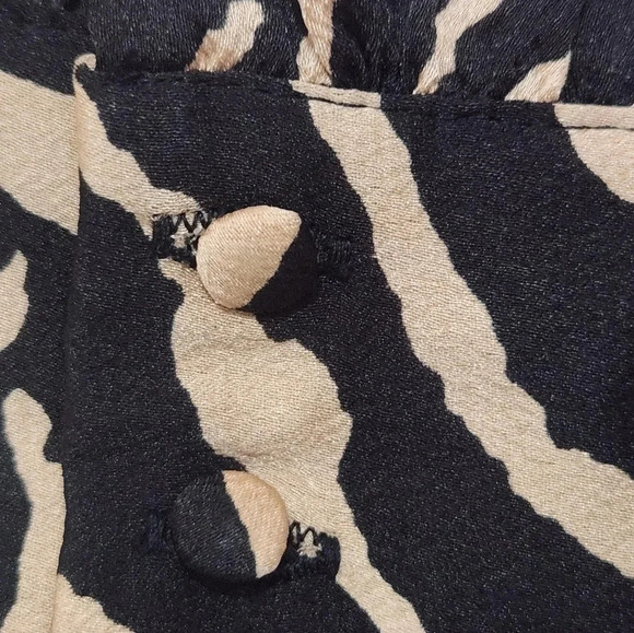 Chelsea 28 zebra print long sleeve fitted sexy midi dress - Picture 4 of 11